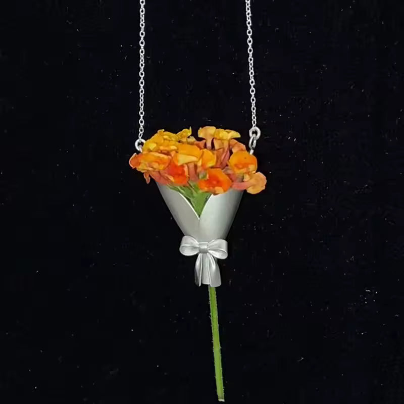 A Gift for Mom – Flower Necklace