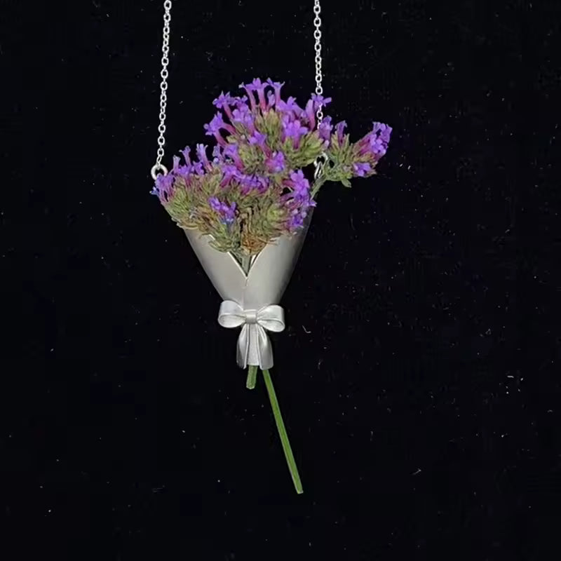 A Gift for Mom – Flower Necklace
