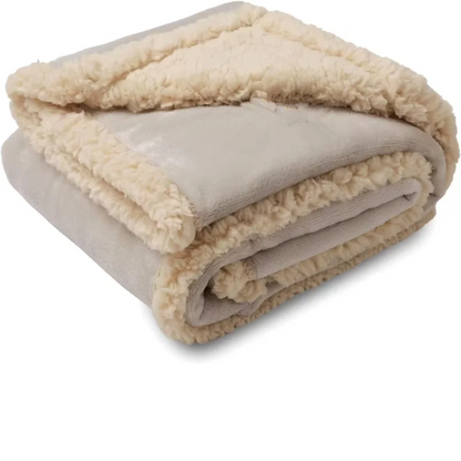 Waterproof Pet Blanket: Reversible Fleece Sofa Couch Protector for Dogs and Cats