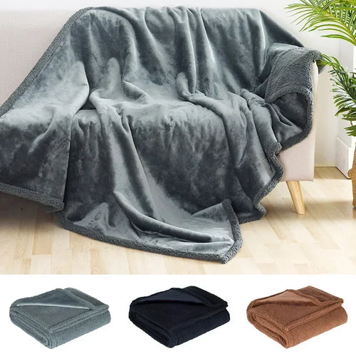 Waterproof Pet Blanket: Reversible Fleece Sofa Couch Protector for Dogs and Cats